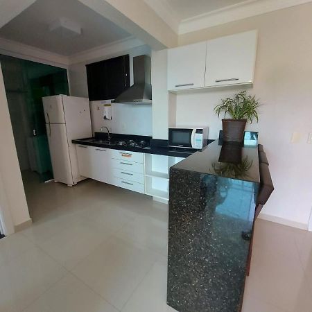 Apartamento Em Condominio Em Bombinhas Exterior foto